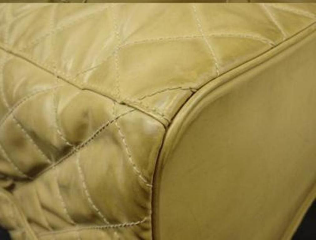 Chanel Drawstring Hobo Quilted Jumbo 217632 Beige Rubber Shoulder Bag For Sale 2