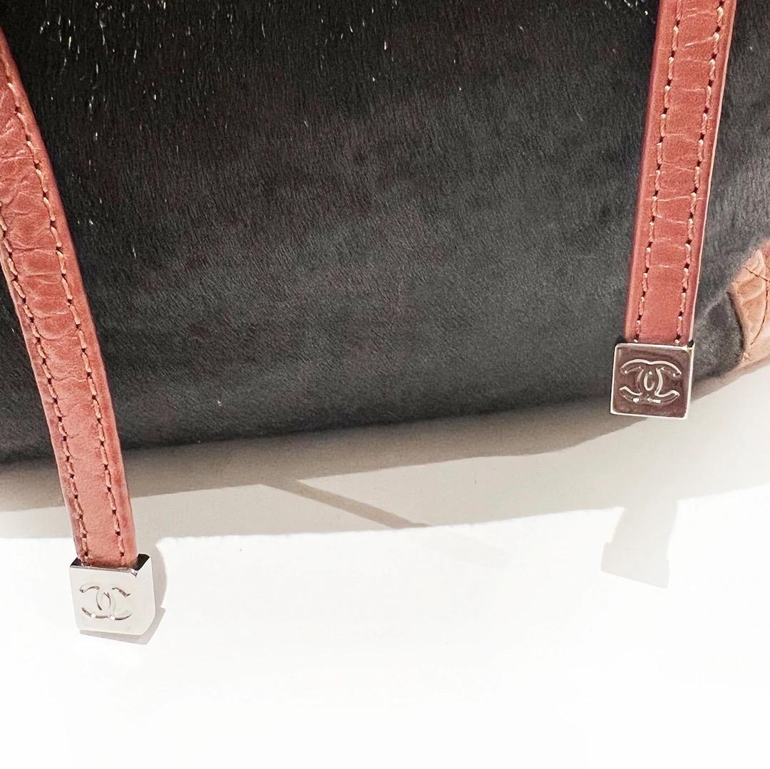 Chanel Drawstring Tote Handbag 3