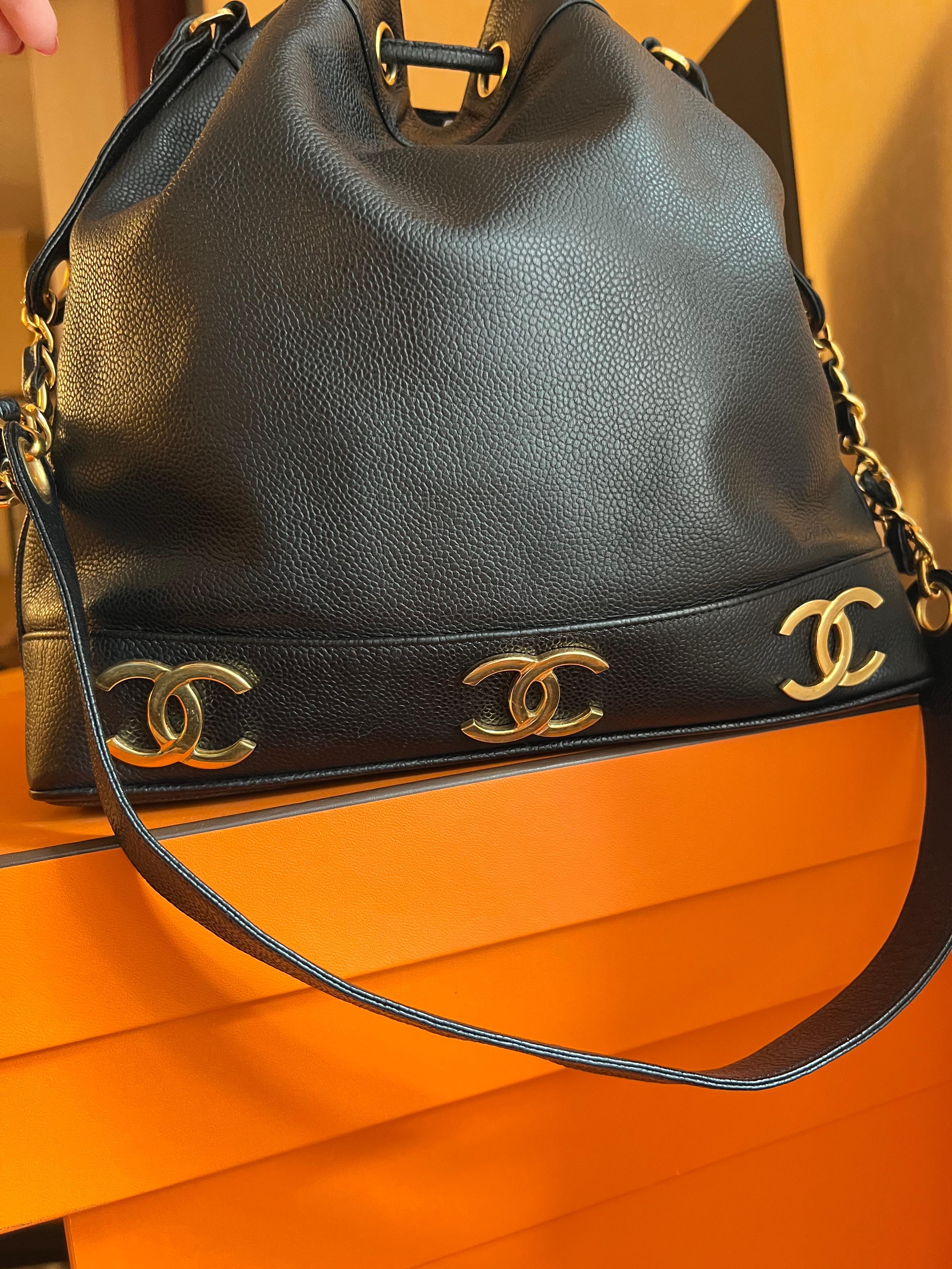 Black Chanel Drawstring Vintage Caviar Bag With CC Logos 24k Plated Hardware For Sale