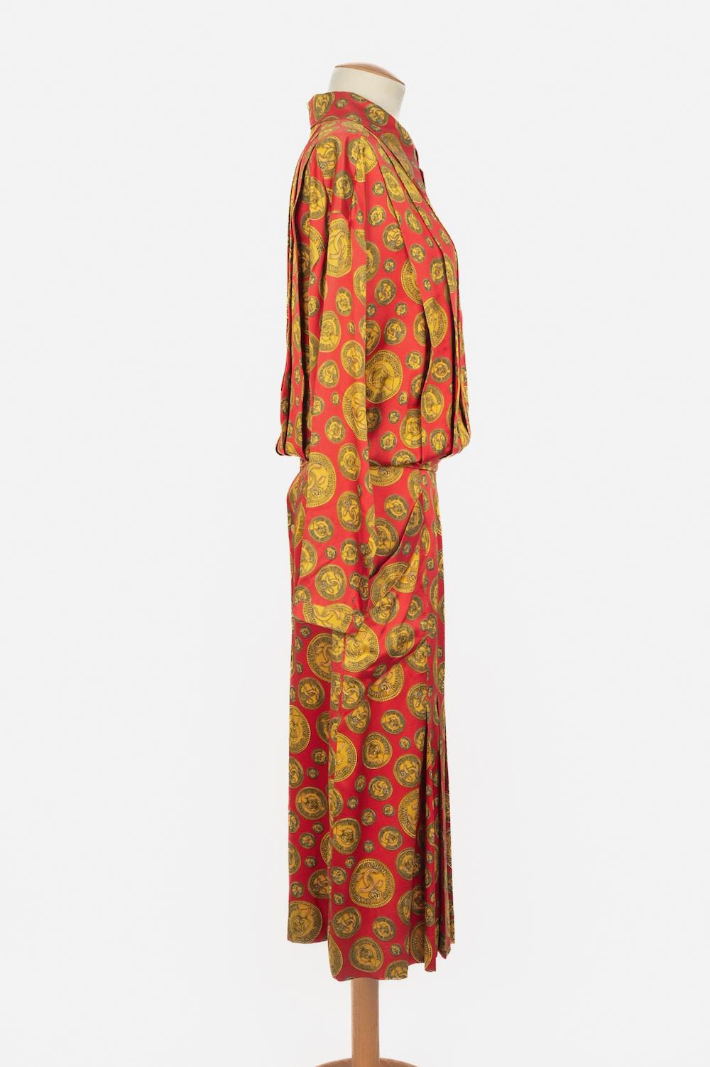 Chanel Kleid 1985er im Zustand „Hervorragend“ im Angebot in SAINT-OUEN-SUR-SEINE, FR