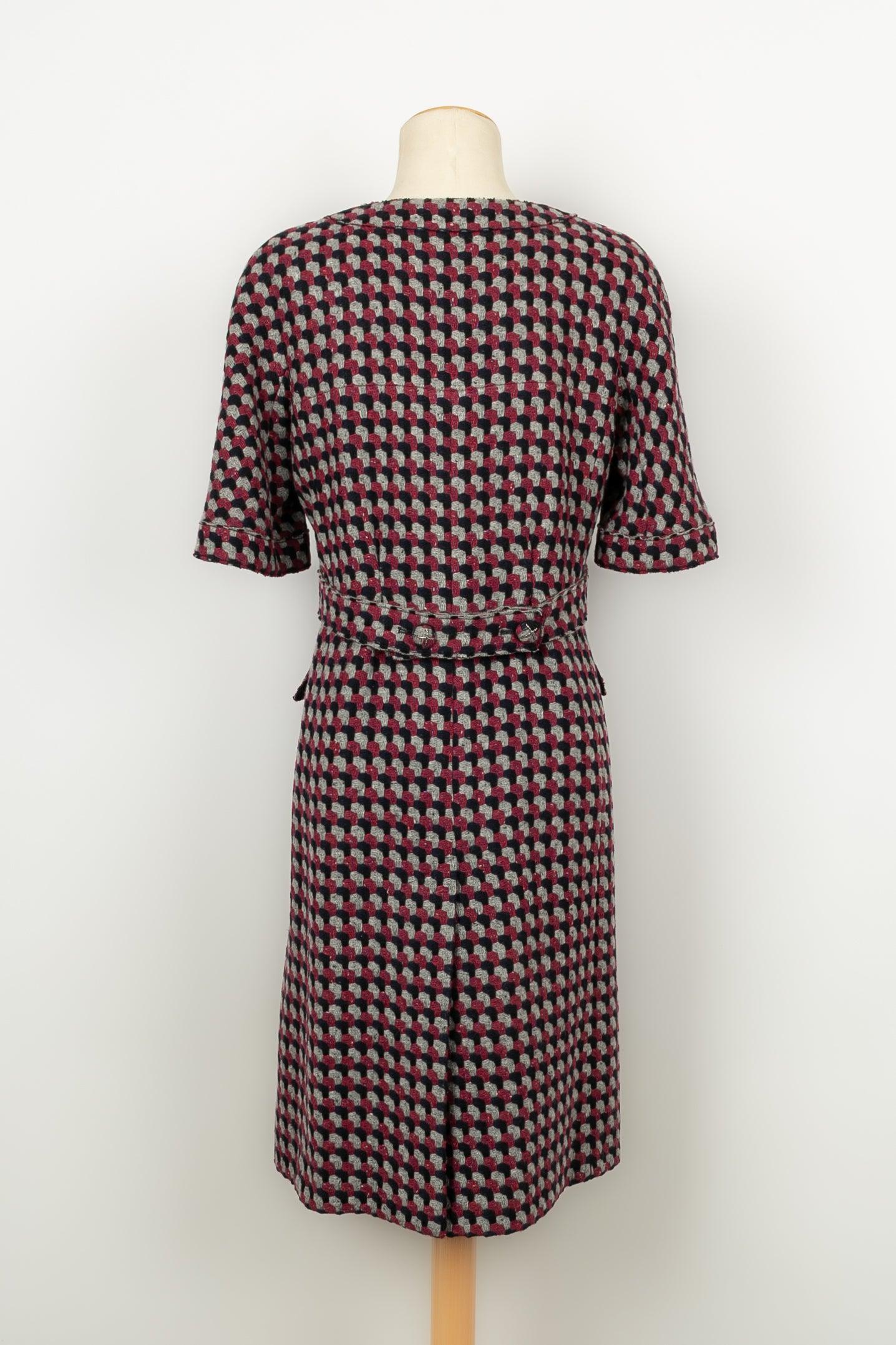 Chanel Dress in Cashmere and Silk Lining In Excellent Condition In SAINT-OUEN-SUR-SEINE, FR