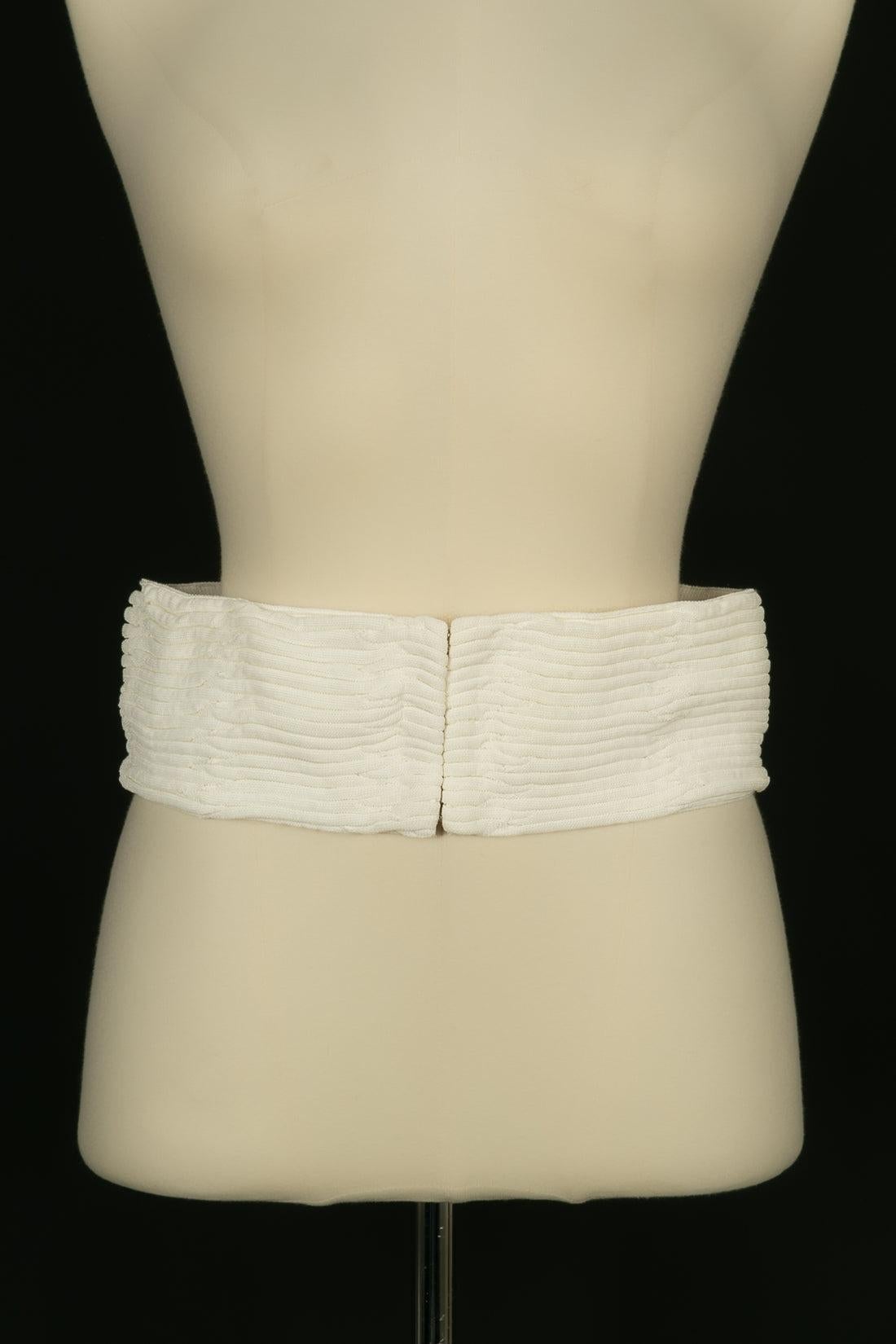 Chanel Kleid aus weißer Baumwollmischung mit Reißverschluss aus versilbertem Metall im Angebot 6