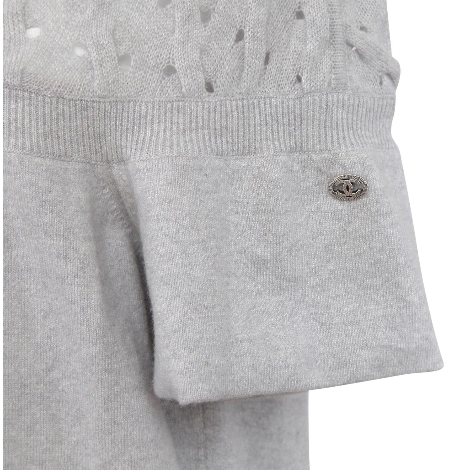 CHANEL Kleid-Strickpullover aus Kaschmir in Grau mit kurzen Ärmeln 2013 Pre-Fall 13 Gr. 46 Damen im Angebot