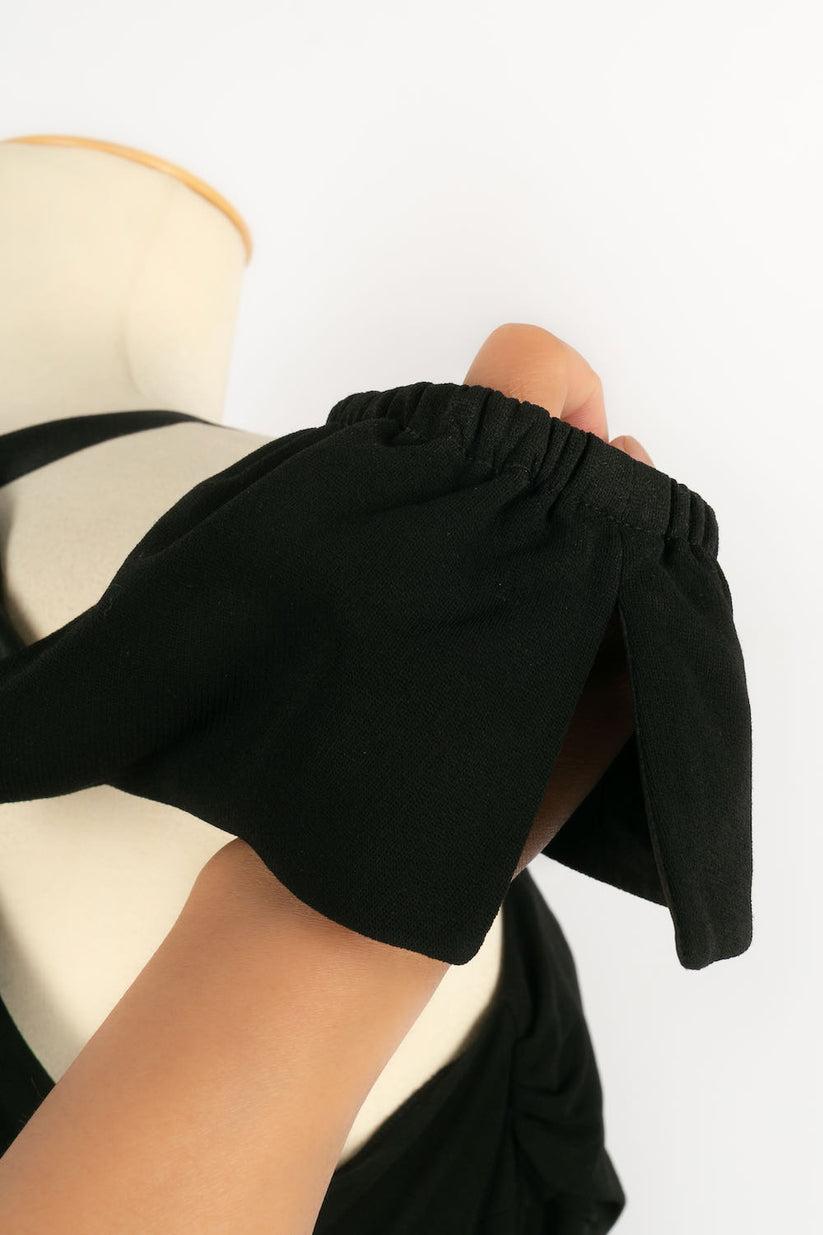 Robe Chanel avec épaules dénudées et doublure en soie en vente 3