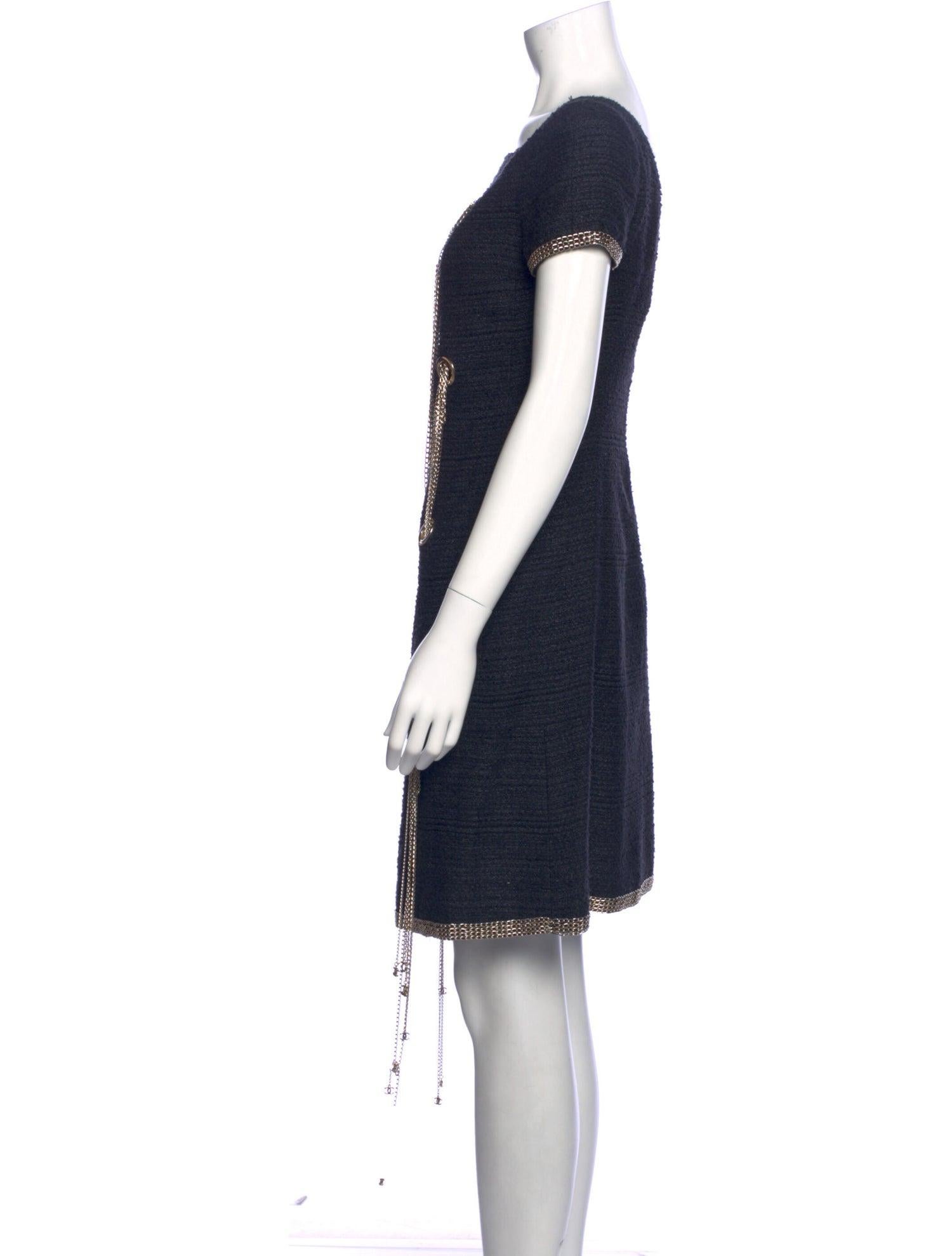 Chanel Dress With CC Chains 2008 Runway By  Karl Lagerfeld  Size 34FR In Excellent Condition In New York, NY