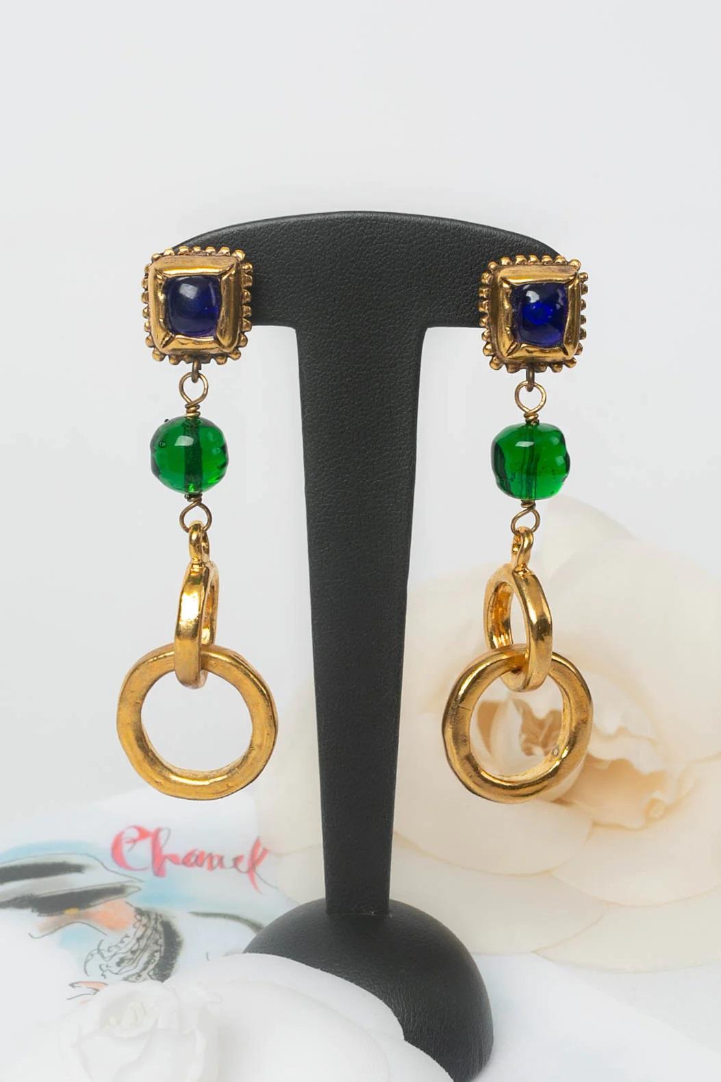 Chanel Drop Earrings in Gilded Metal and Glass Paste 3