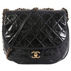 Chanel Dubai Messenger Bag Quilted Aged Calfskin Medium 