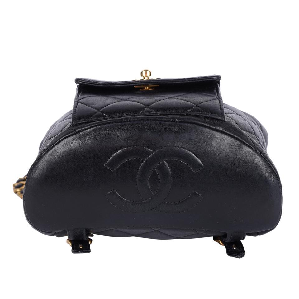 Chanel - Duma - Sac à dos en cuir d'agneau matelassé - Noir en vente 3