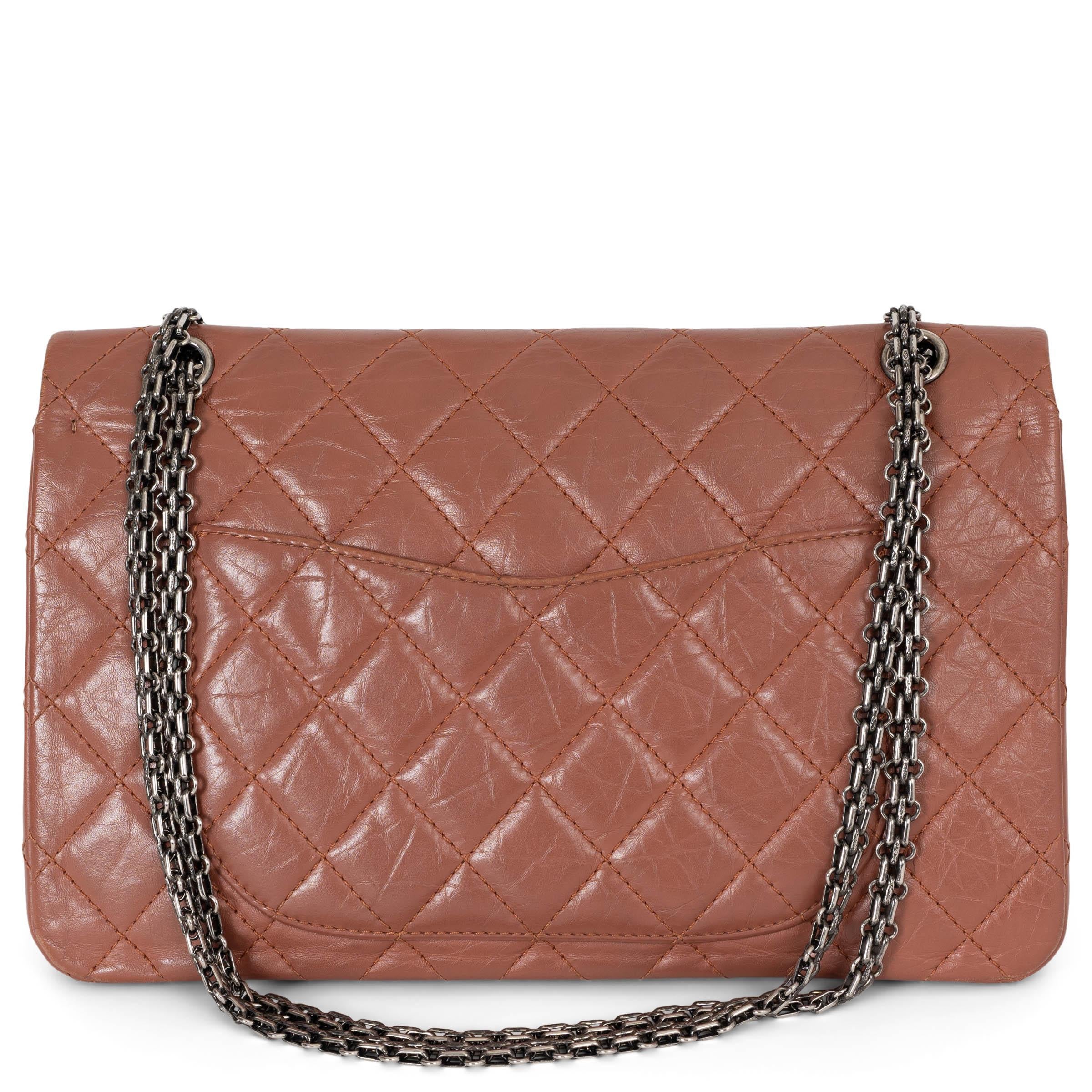 Brown CHANEL dusty pink Aged calfskin leather 2.55 REISSUE MAXI FLAP Shoulder Bag For Sale