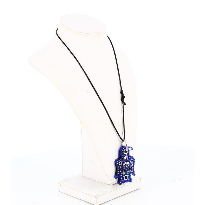 Chanel Halskette aus Adler-Resin und Strass mit Strasssteinen im Zustand „Gut“ im Angebot in PARIS, FR