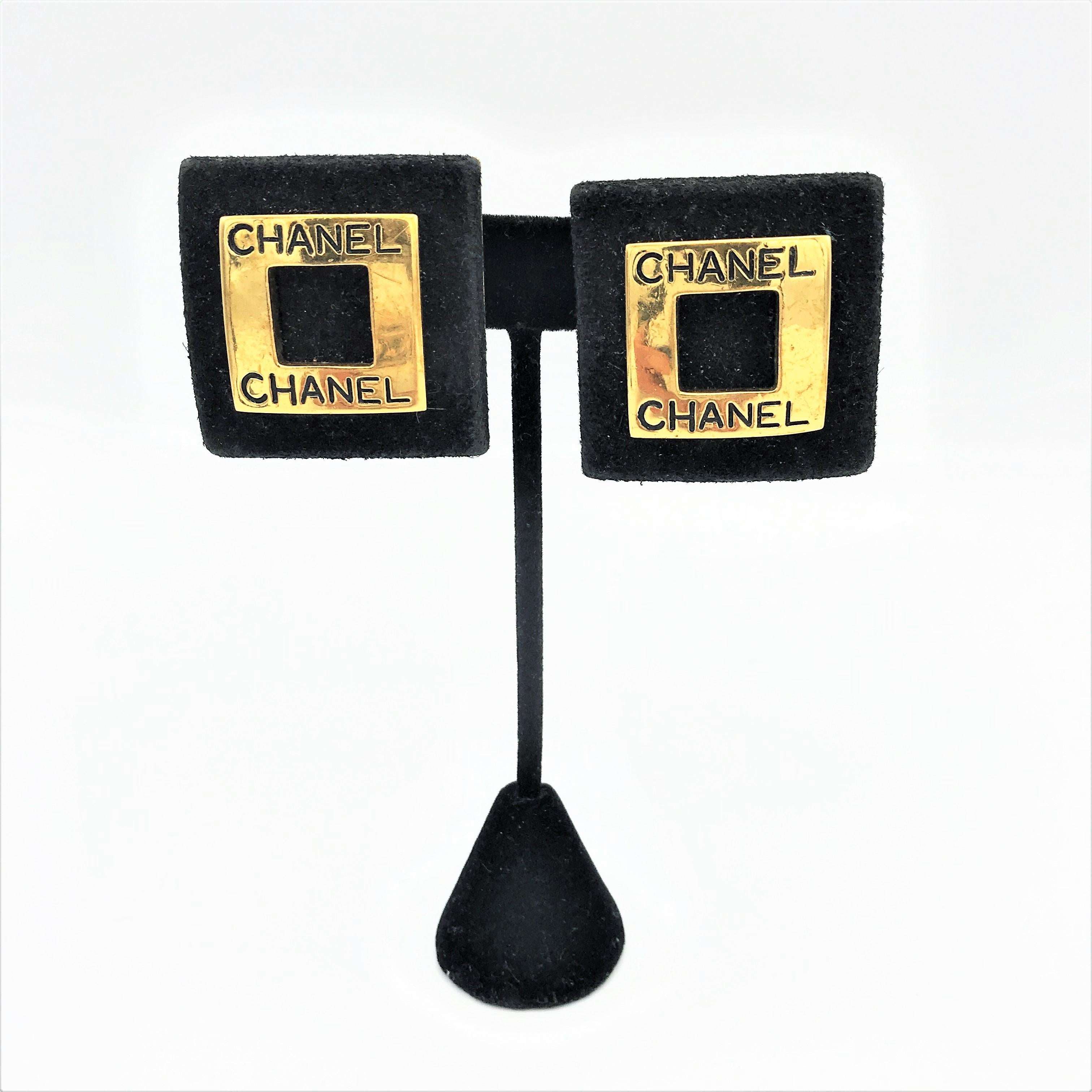 Artisan Chanel clip on earring, black suede with gold plated quadrat sign. 2CC9 For Sale
