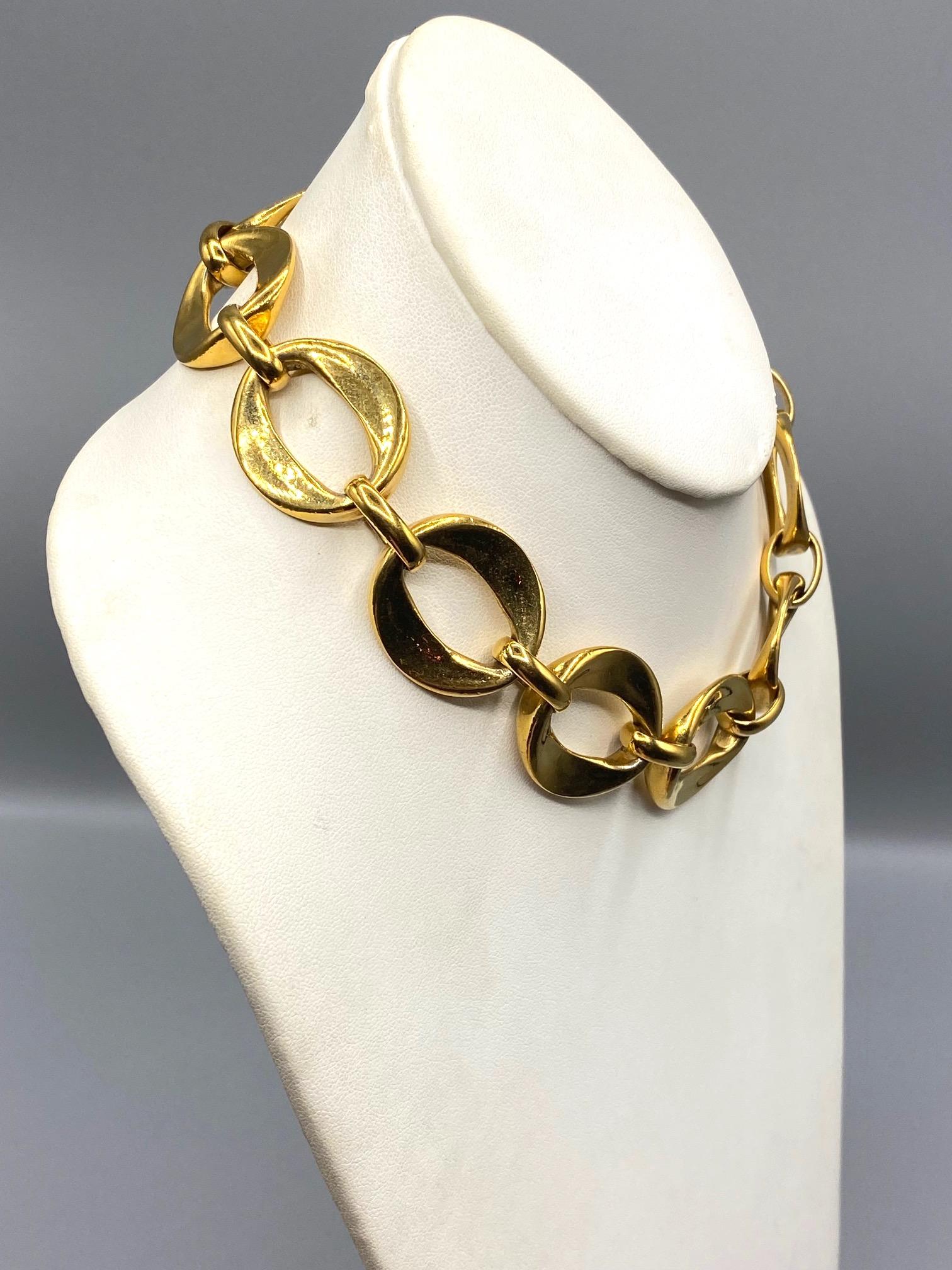 Chanel Early 1980s Large Oval Link Necklace 8