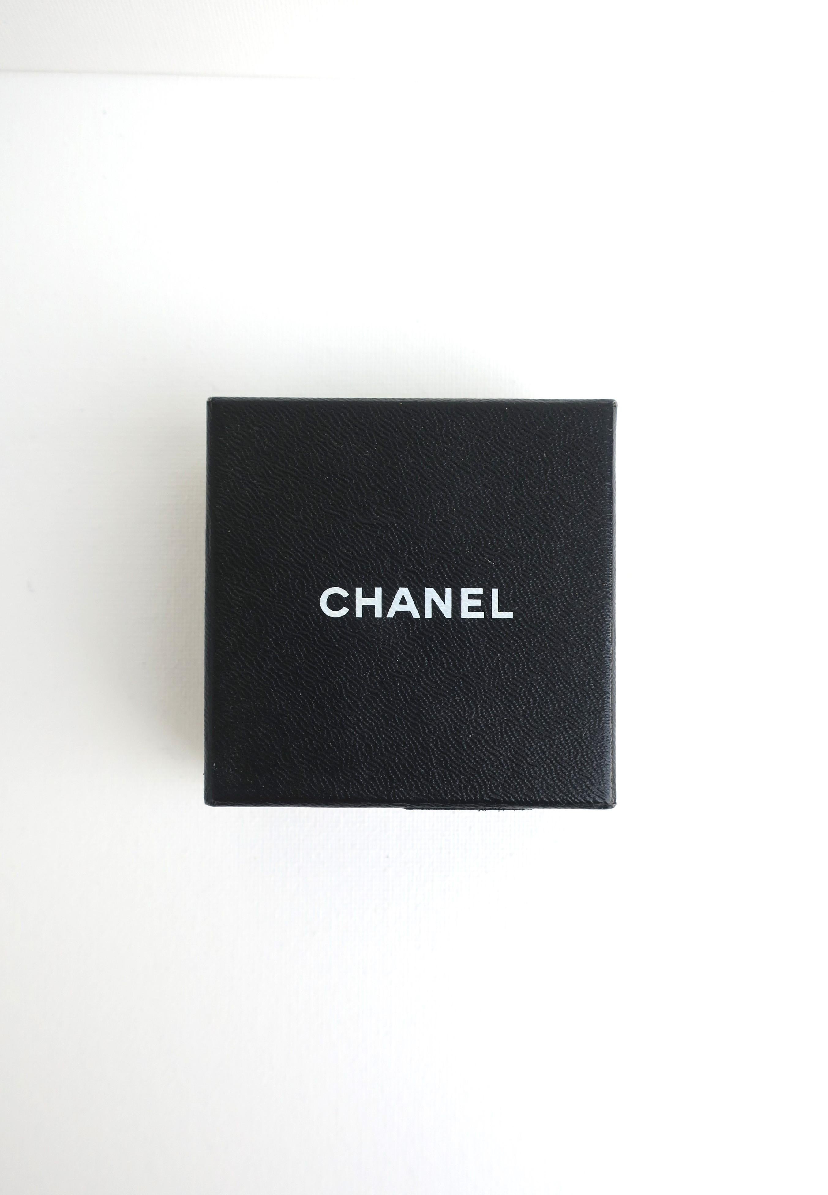 Chanel Earring For Sale 5