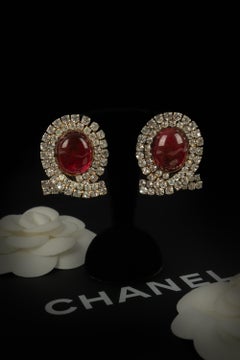 Chanel earringes Haute couture