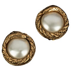 Chanel earrings 1984