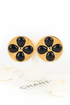 Chanel earrings 1990s