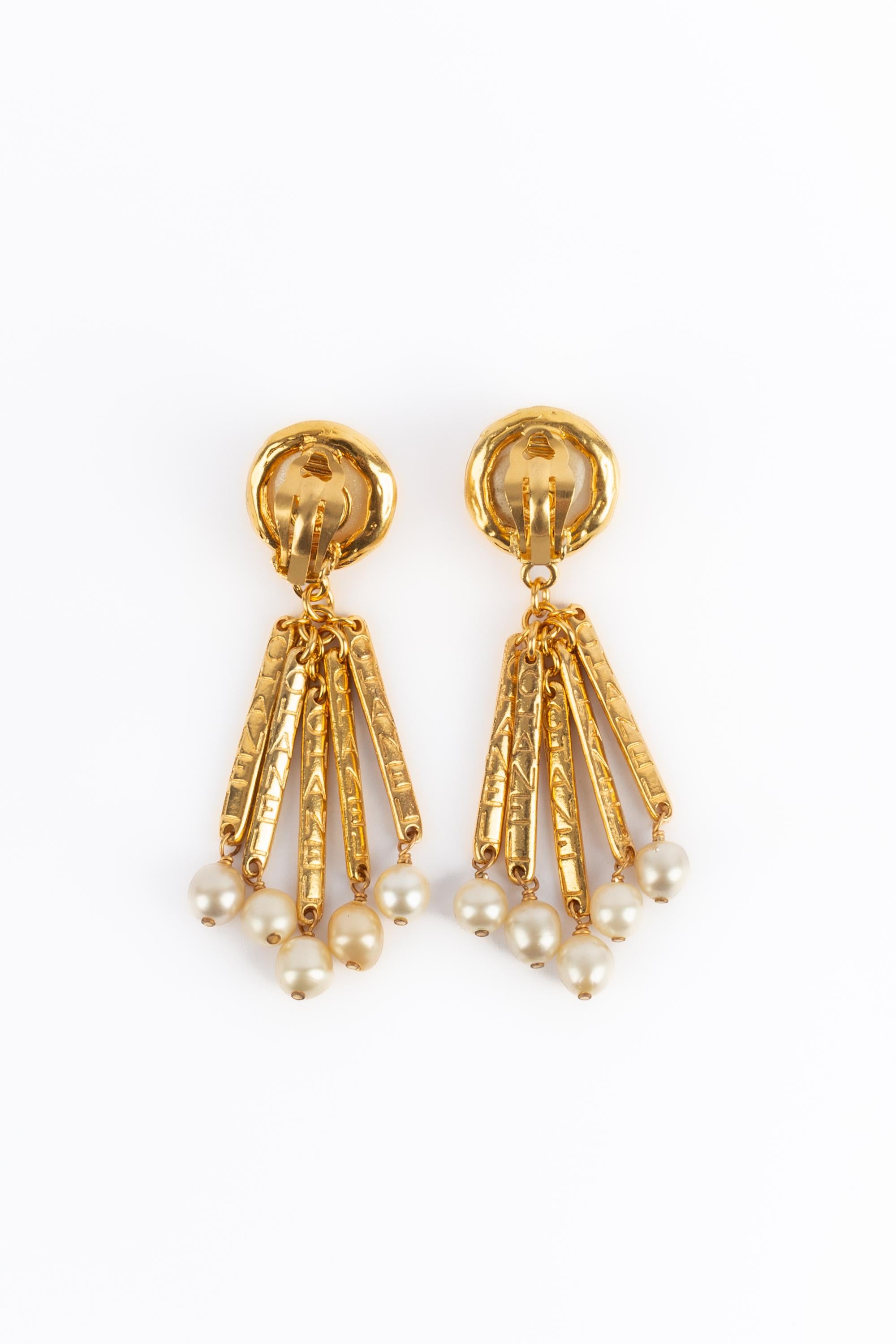 De las mujeres Pendientes Chanel años 90 en venta