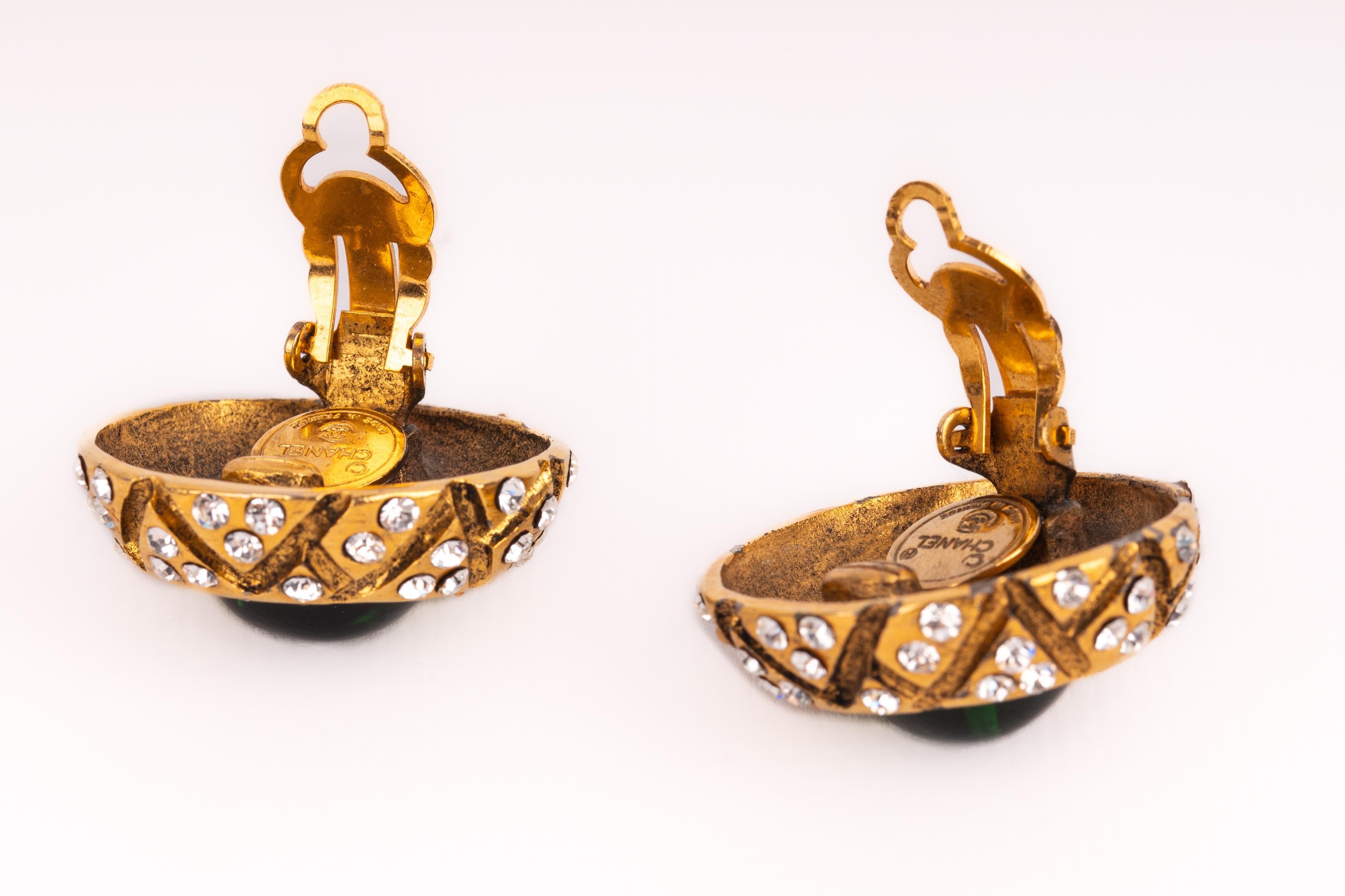 Chanel earrings 1990s For Sale 2