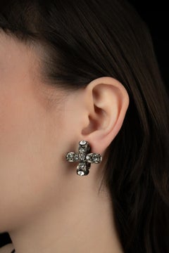 Chanel earrings 'bow' by Karl Lagerfeld Haute Couture Fall 1994