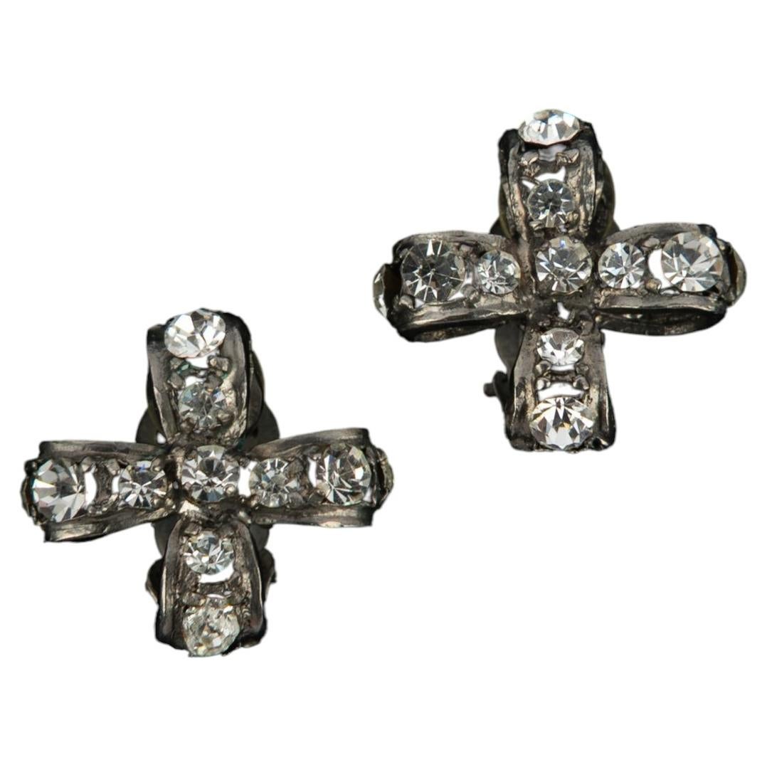Chanel earrings 'bow' by Karl Lagerfeld Haute Couture Fall 1994 For Sale