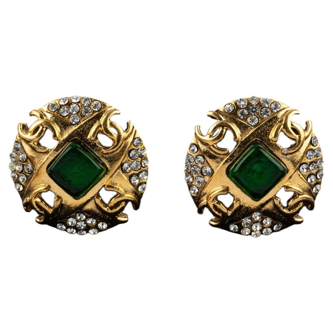 Boucles d'oreilles Chanel par Karl Lagerfeld pour l'automne-hiver 1990 en vente