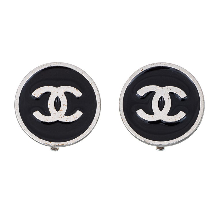Chanel Earrings c2005 Black Enamel CC Logo Small Round Clip On White Metal  at 1stDibs