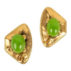 Chanel Earrings Clips in Gold Metal, Glass Paste and Strass, 1997