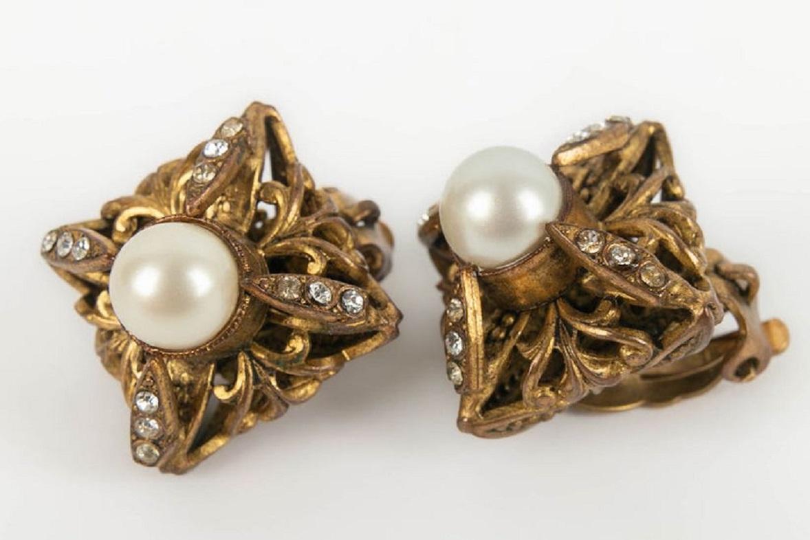 Women's Chanel Earrings Clips in Openwork Gold Metal, Rhinestones and Mother-of-pearl