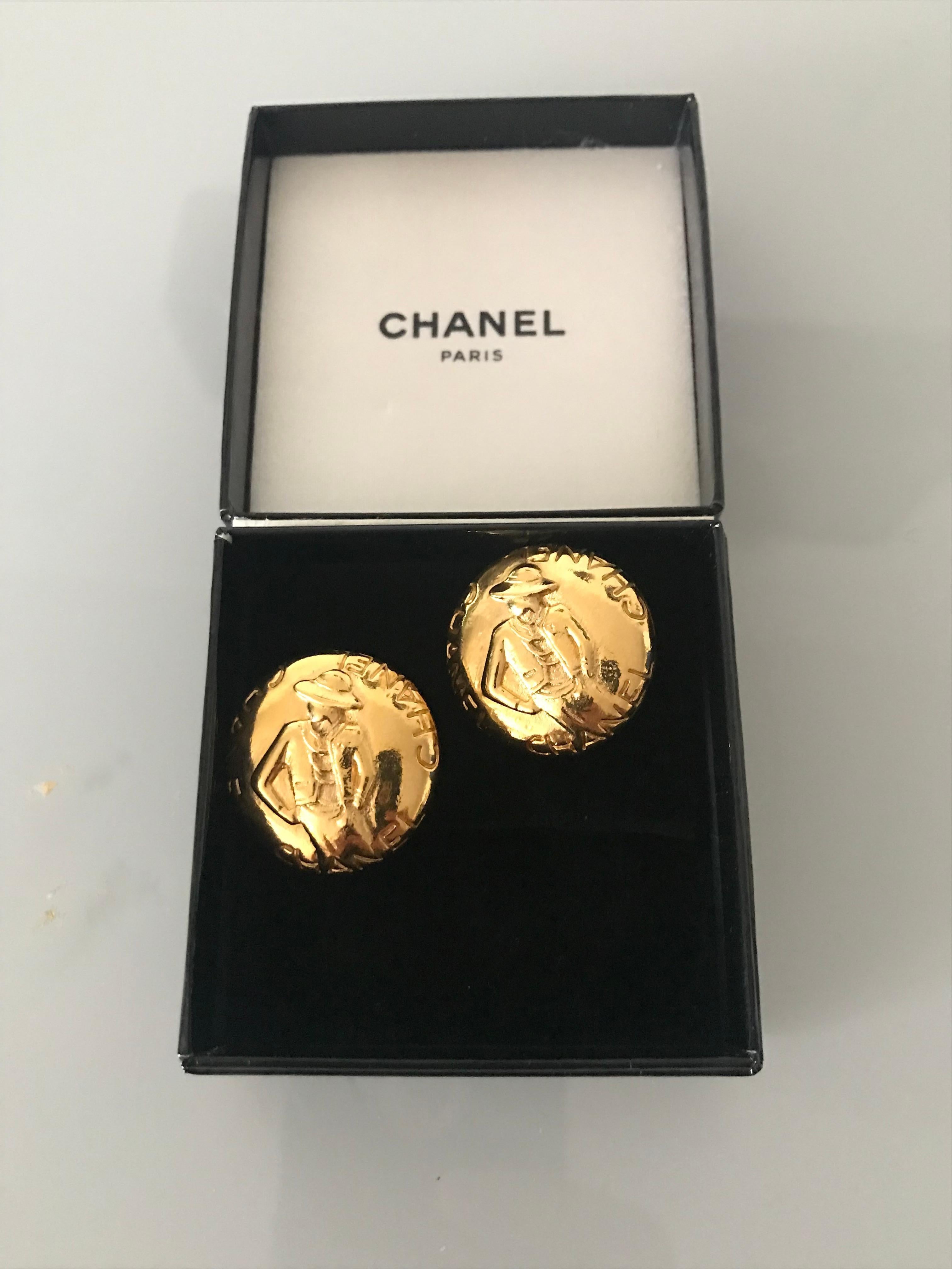 Pendientes CHANEL Coco Chanel en venta 1