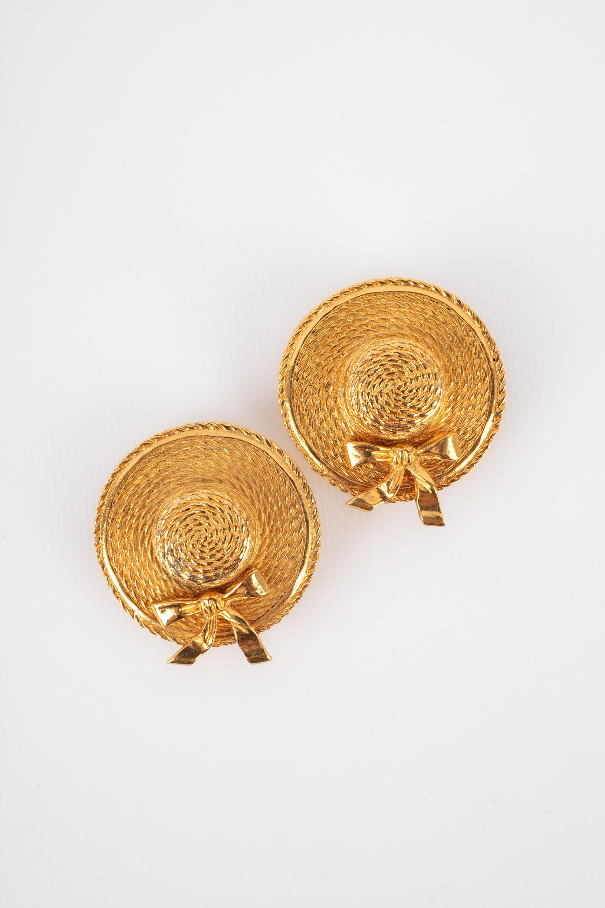 Chanel earrings In Excellent Condition For Sale In SAINT-OUEN-SUR-SEINE, FR