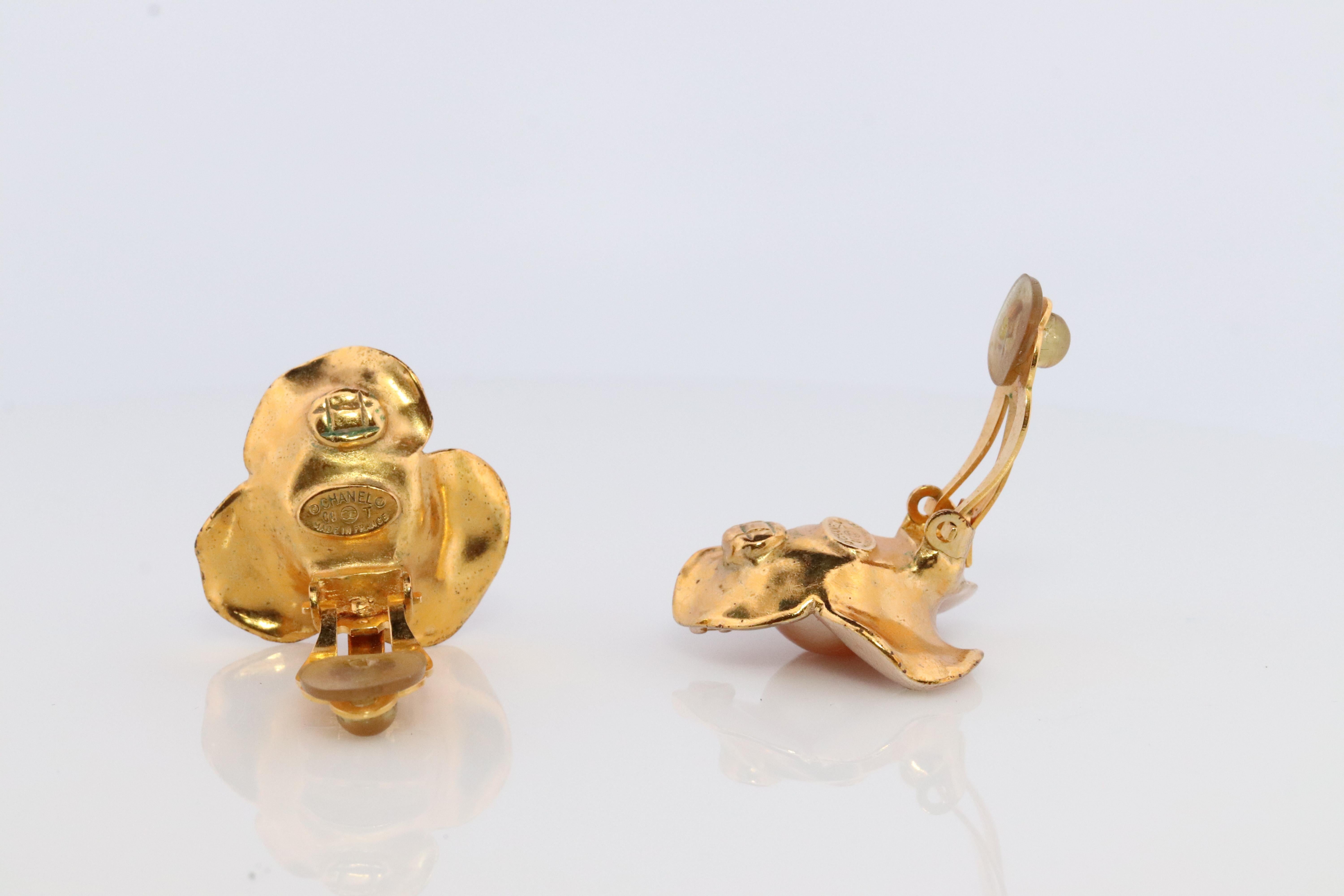 Chanel Earrings. Genuine CHANEL Enamel Camelia Flower Bloom Clip on earrings. For Sale 2