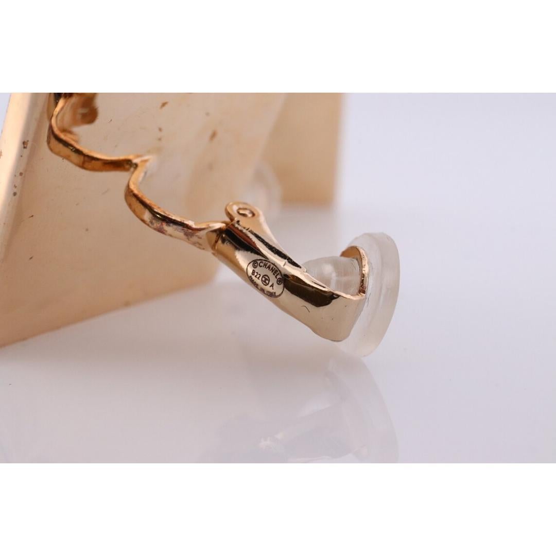Women's Chanel Earrings. Genuine White and Black Enamel CHANEL Square LOGO Clip on