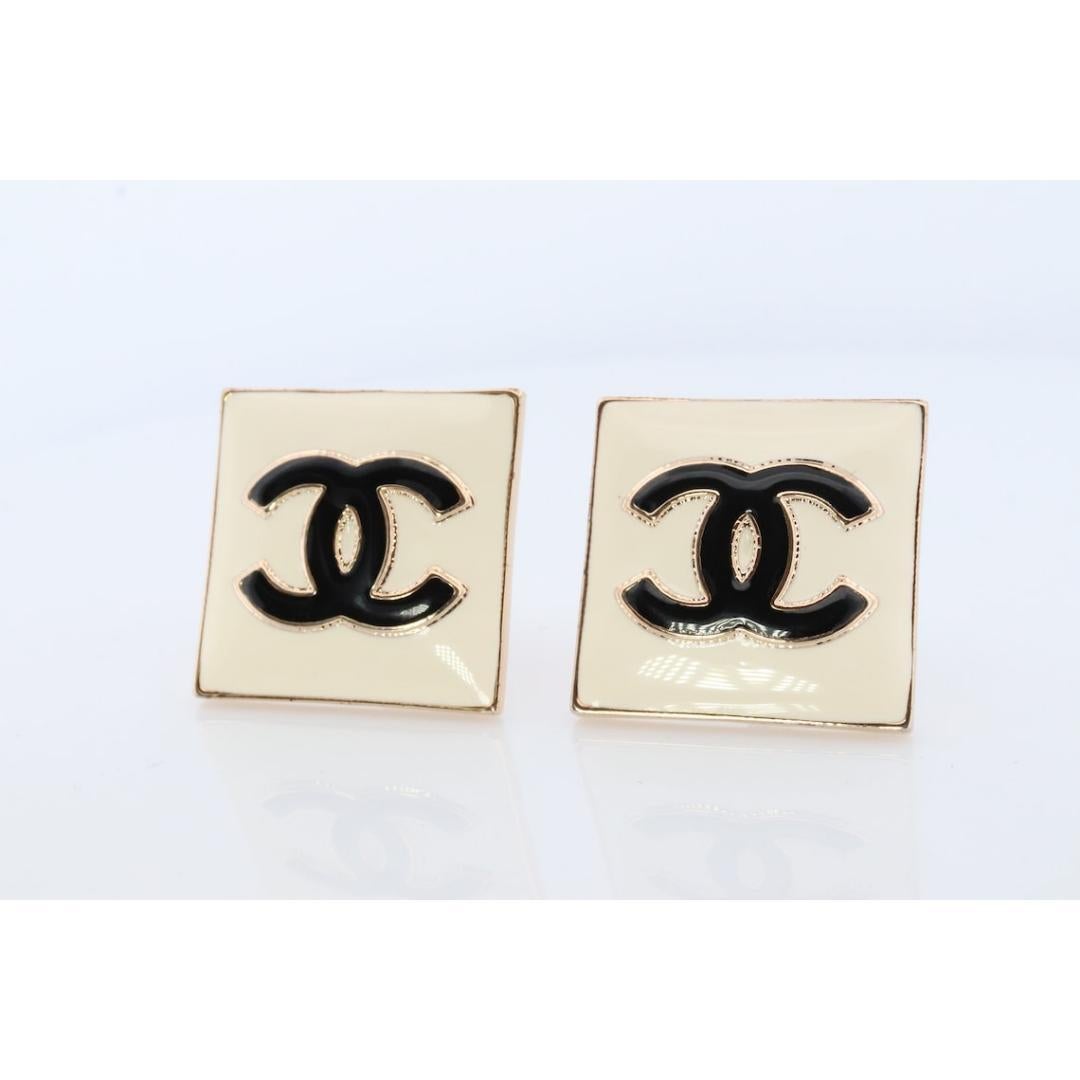 Chanel Earrings. Genuine White and Black Enamel CHANEL Square LOGO Clip on 2