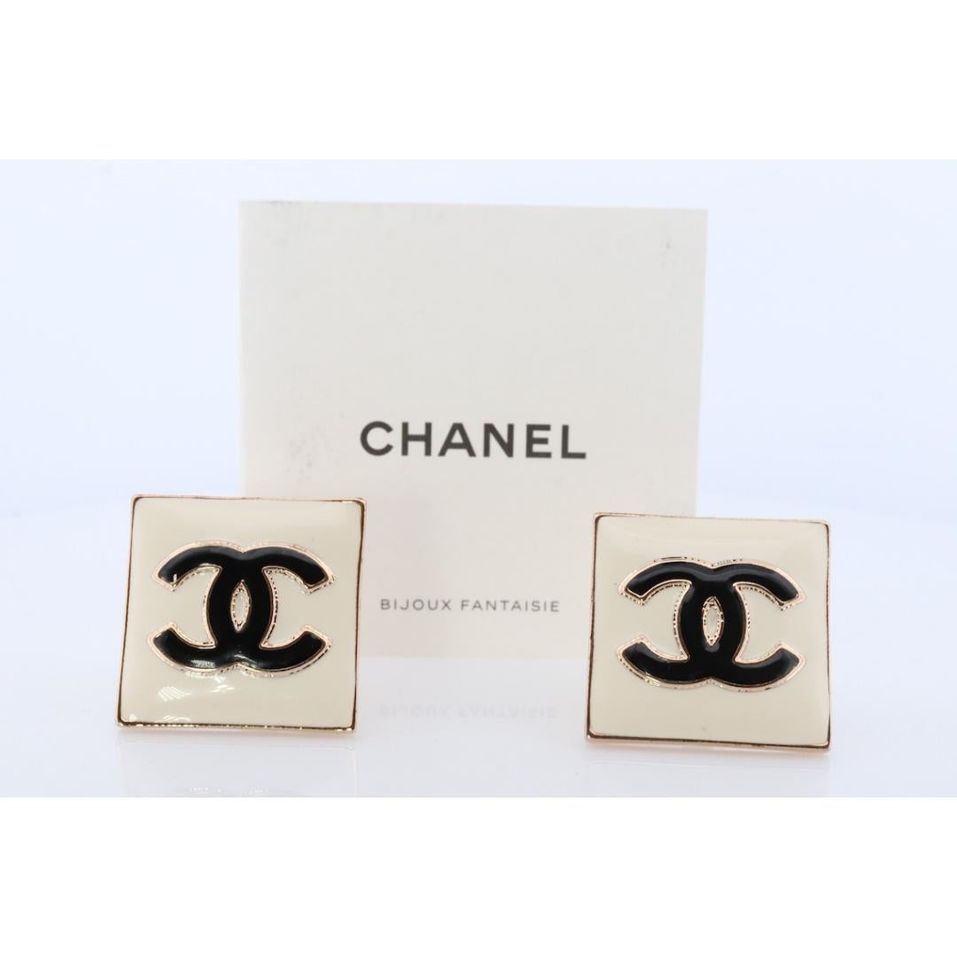Chanel Earrings. Genuine White and Black Enamel CHANEL Square LOGO Clip on 5