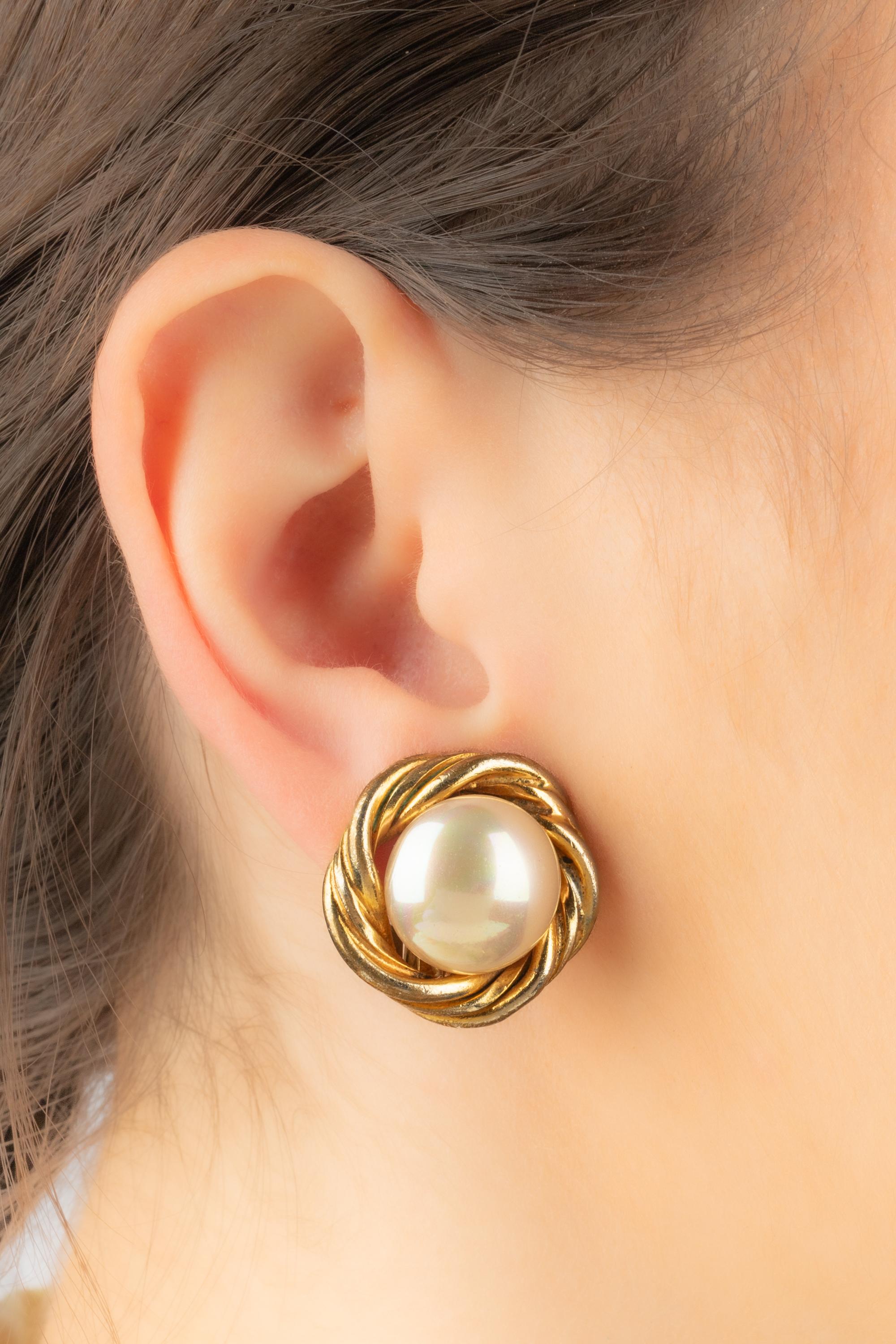 Orecchini Chanel Haute Couture Coco era in vendita 4