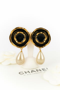 Chanel earrings Haute Couture