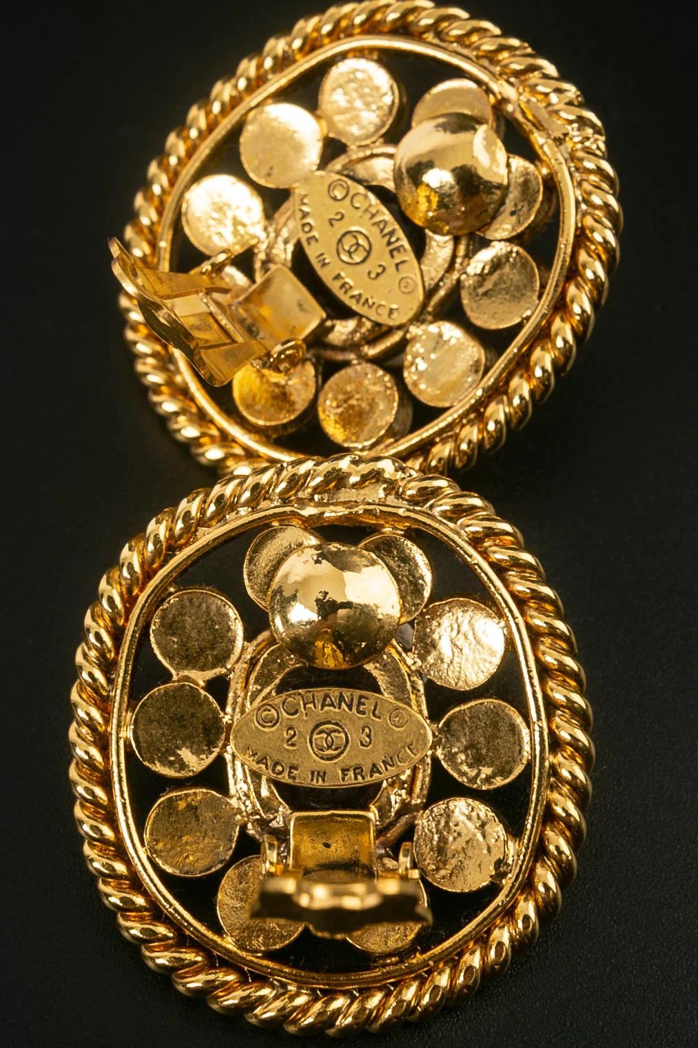 Chanel Earrings in Gilded Metal, Rhinestones and Glass Paste 1