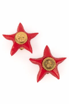 Chanel earrings 
Starfish
 Haute Couture Summer 1989