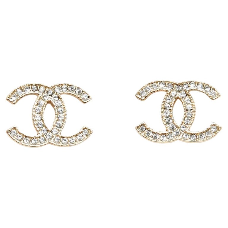 Chanel Earrings Studs Medium golden and regular strass at 1stDibs