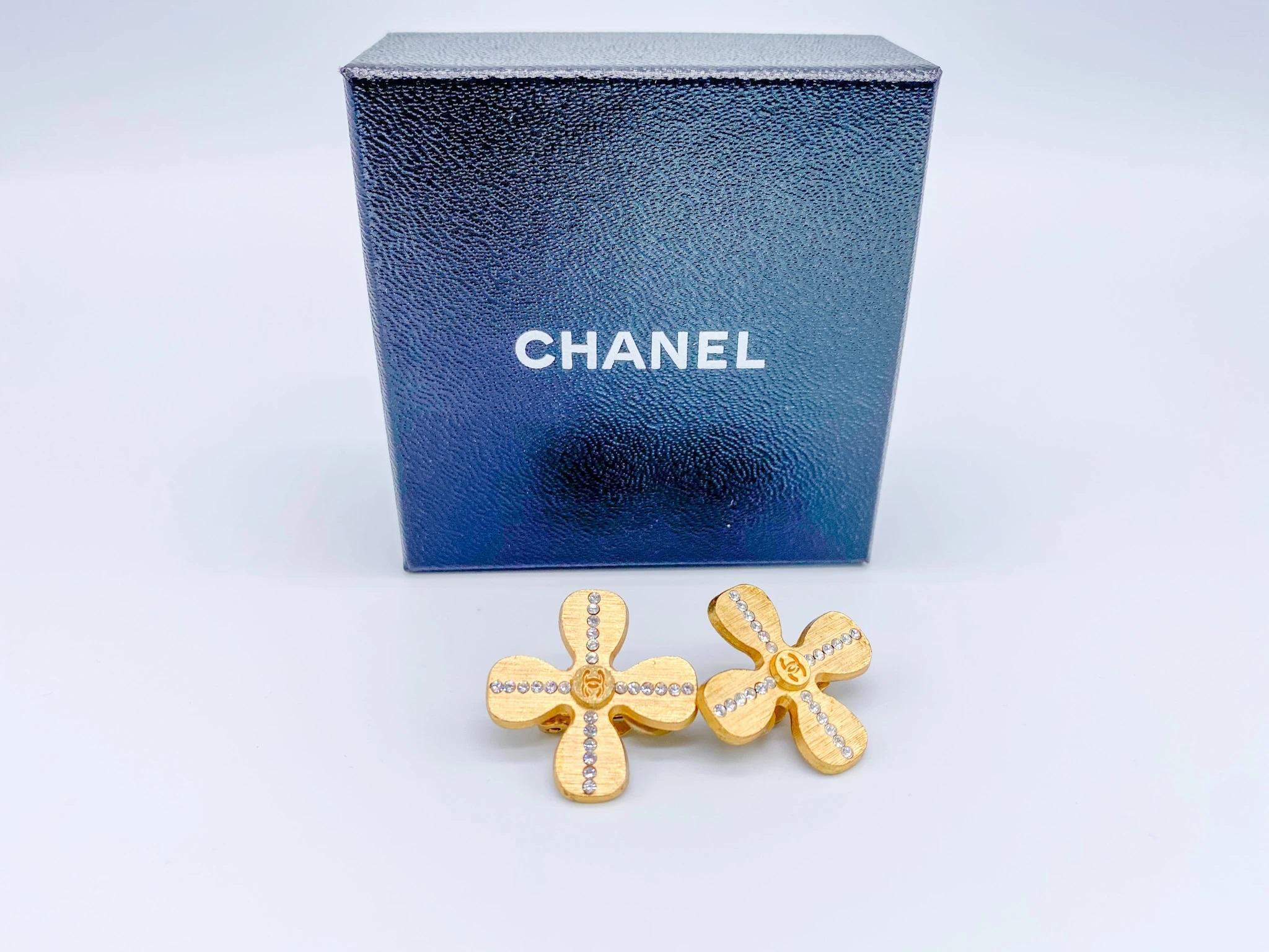 CHANEL Earrings Vintage Clip On 2001 Cruise Collection 6
