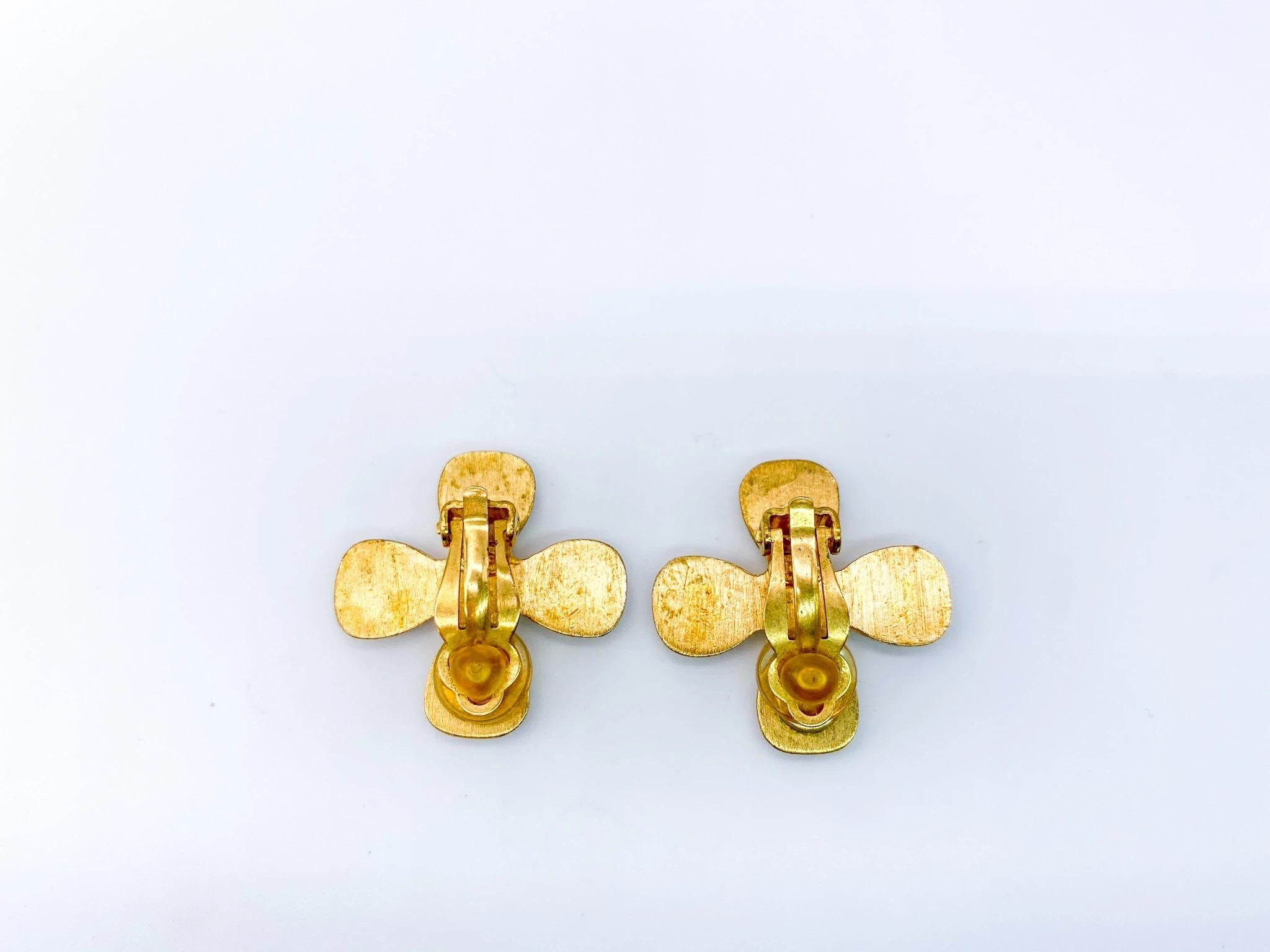 CHANEL Earrings Vintage Clip On 2001 Cruise Collection In Good Condition In London, GB