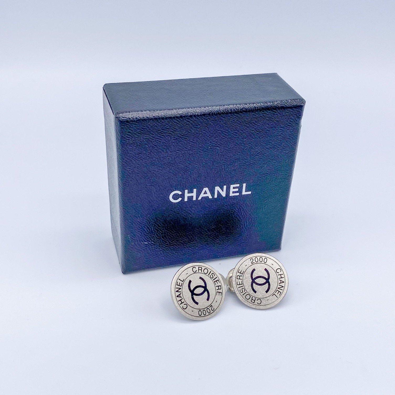 Chanel Earrings Vintage Clip On  In Excellent Condition In London, GB