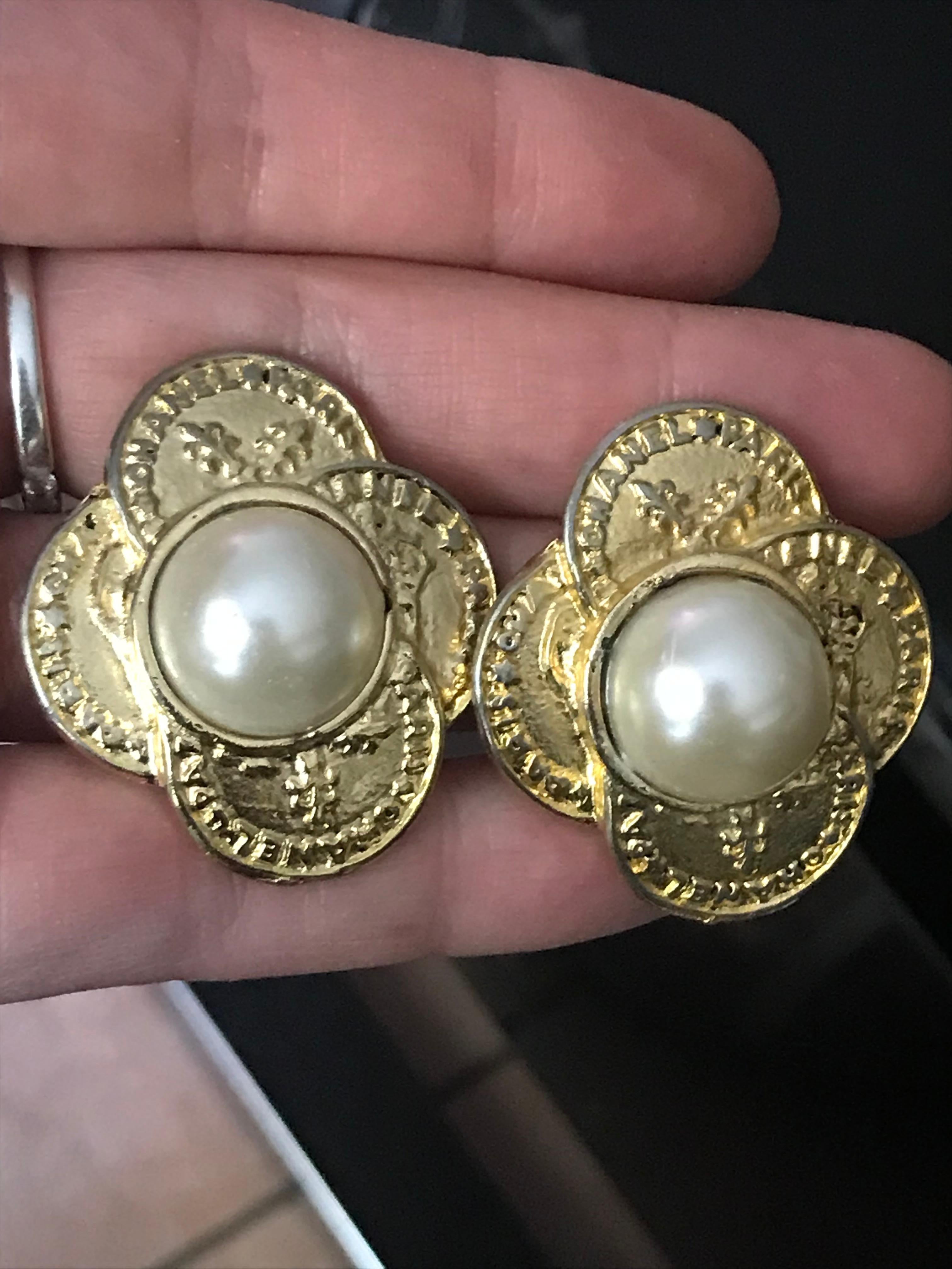 CHANEL Pendientes perla vintage. Buen estado. en venta 3