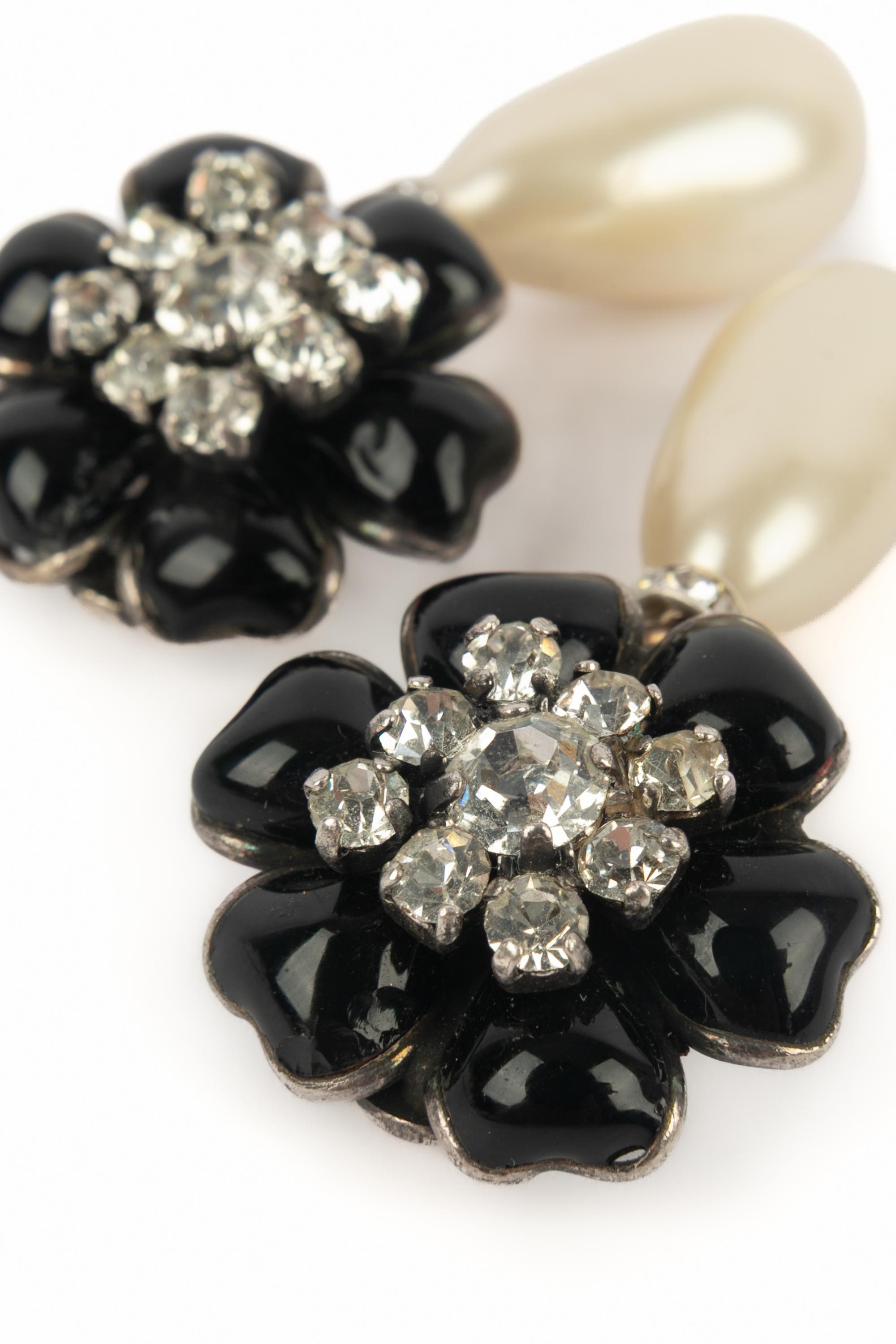 Orecchini Chanel Inverno 1995 in vendita 2