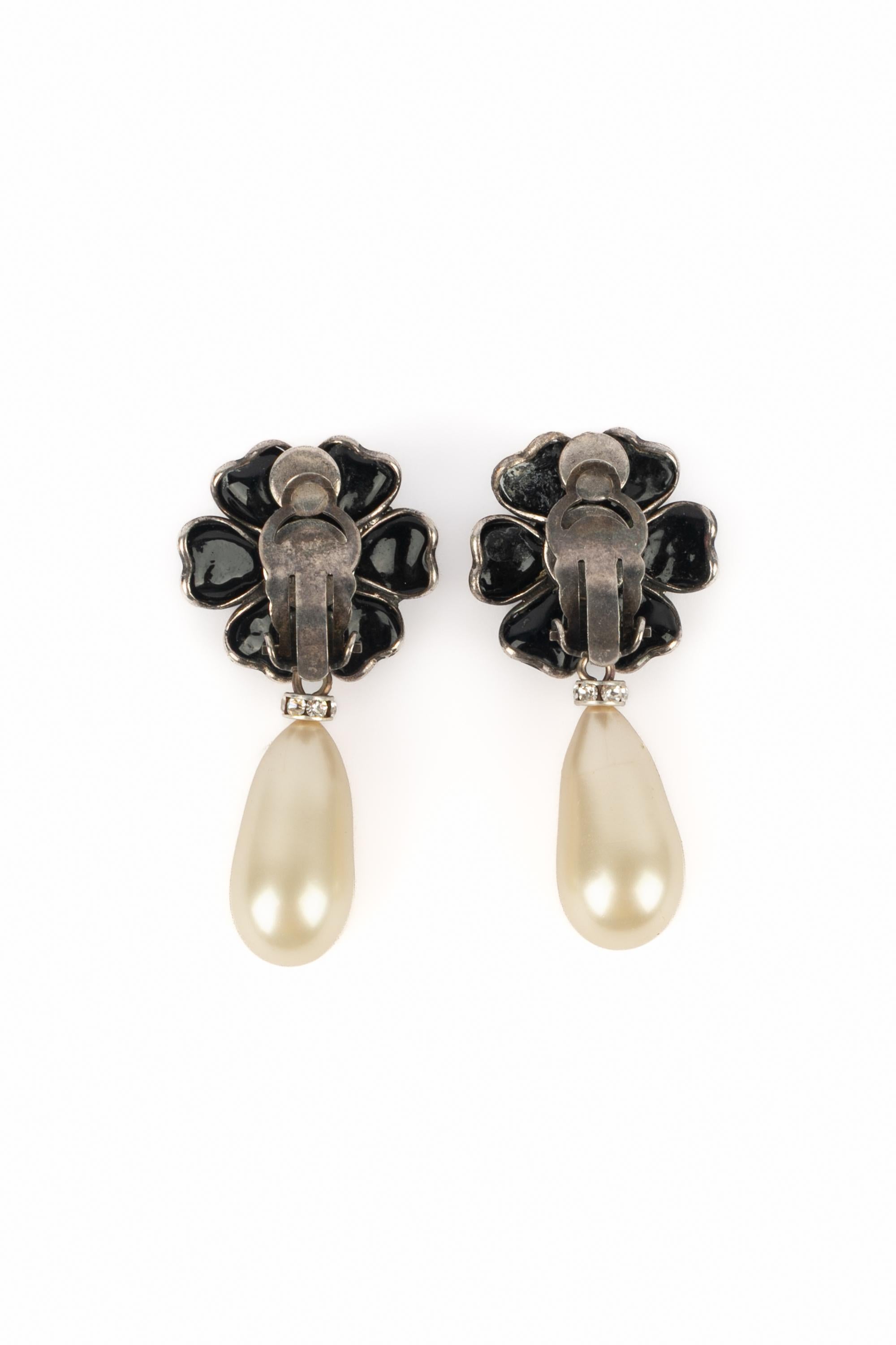 Orecchini Chanel Inverno 1995 in vendita 3