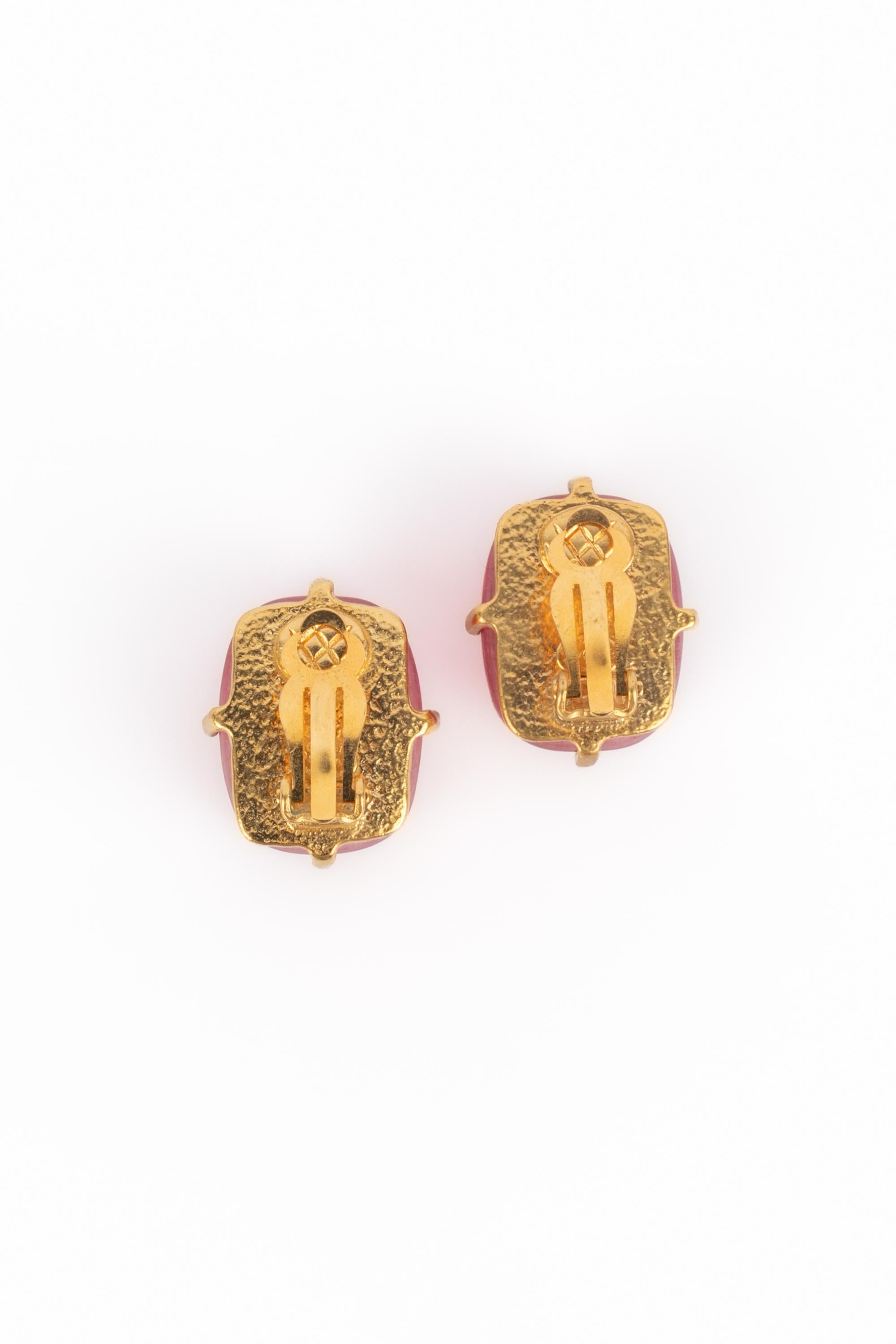 Women's Chanel earrings Winter 1997 For Sale