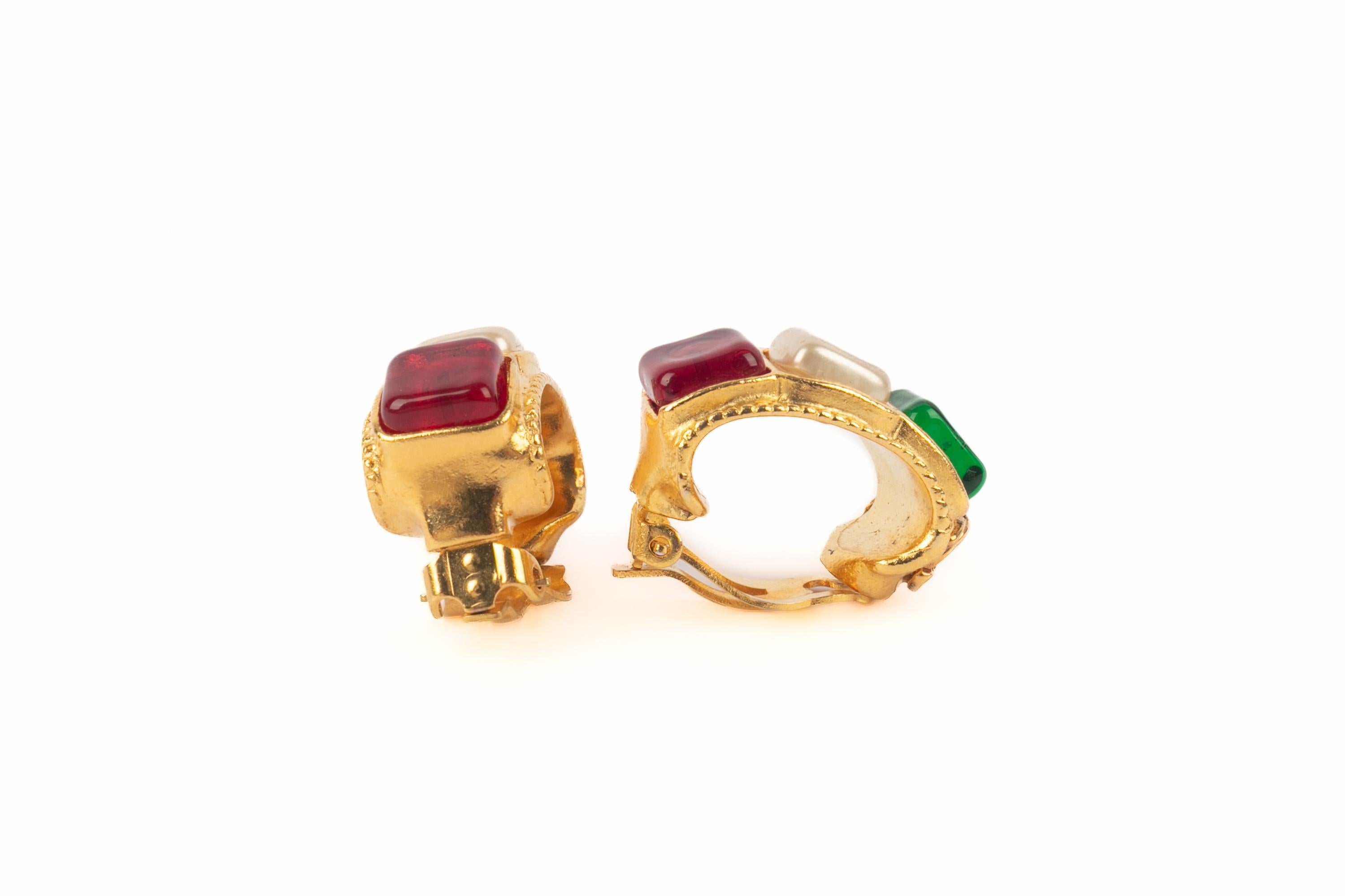 Donna Orecchini Chanel Inverno 1997 in vendita