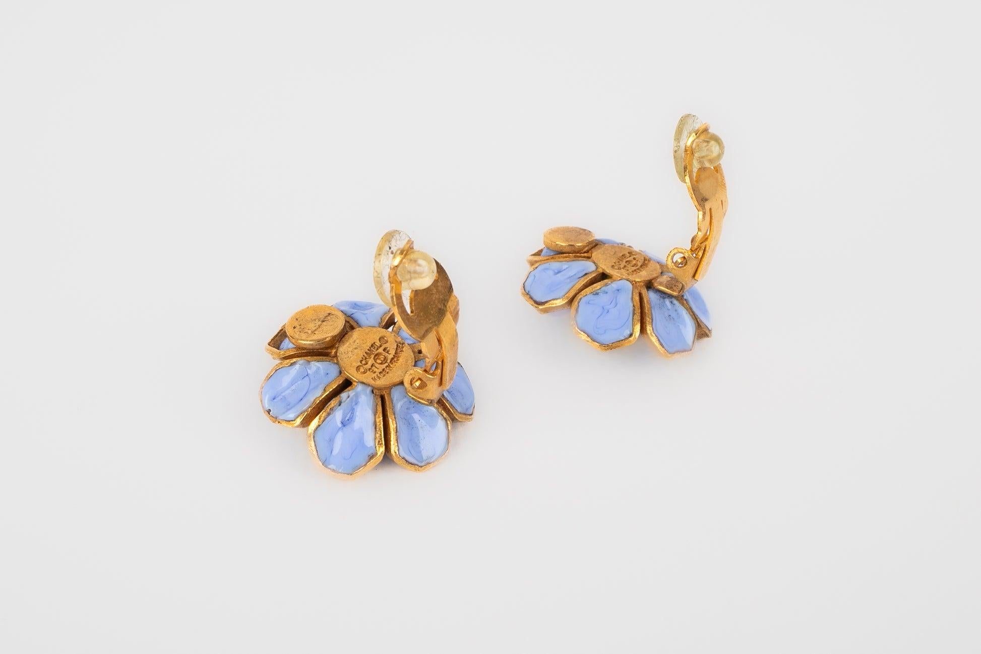 Chanel Earrings with Glass Paste, 1997 In Excellent Condition In SAINT-OUEN-SUR-SEINE, FR