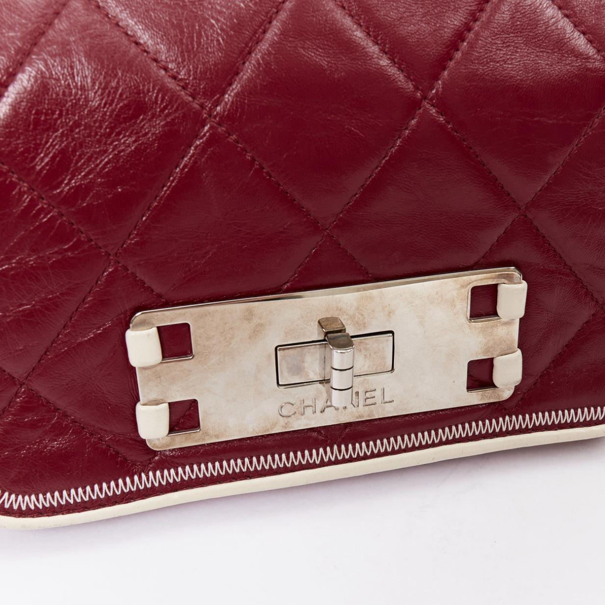 CHANEL East West Accordion Flap red Bordeaux silver chain flap bag in vendita 2
