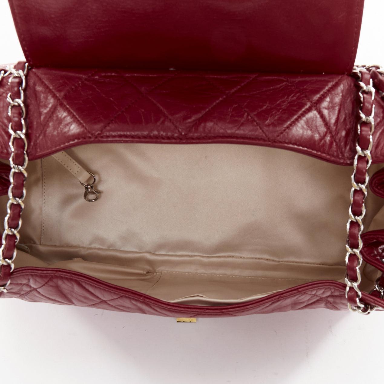 CHANEL East West Accordion Flap red Bordeaux silver chain flap bag in vendita 4